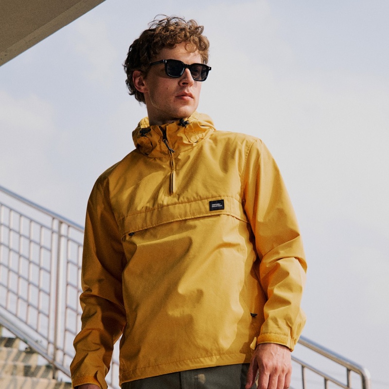 Vintage Industries – Een breed assortiment aan technische, functionele en moderne jassen.