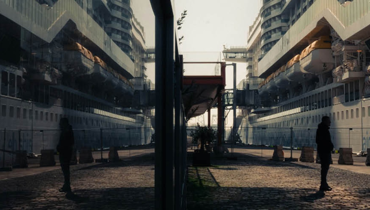 Robust<br>Products
<span>by <u>Vintage Industries</u></span>