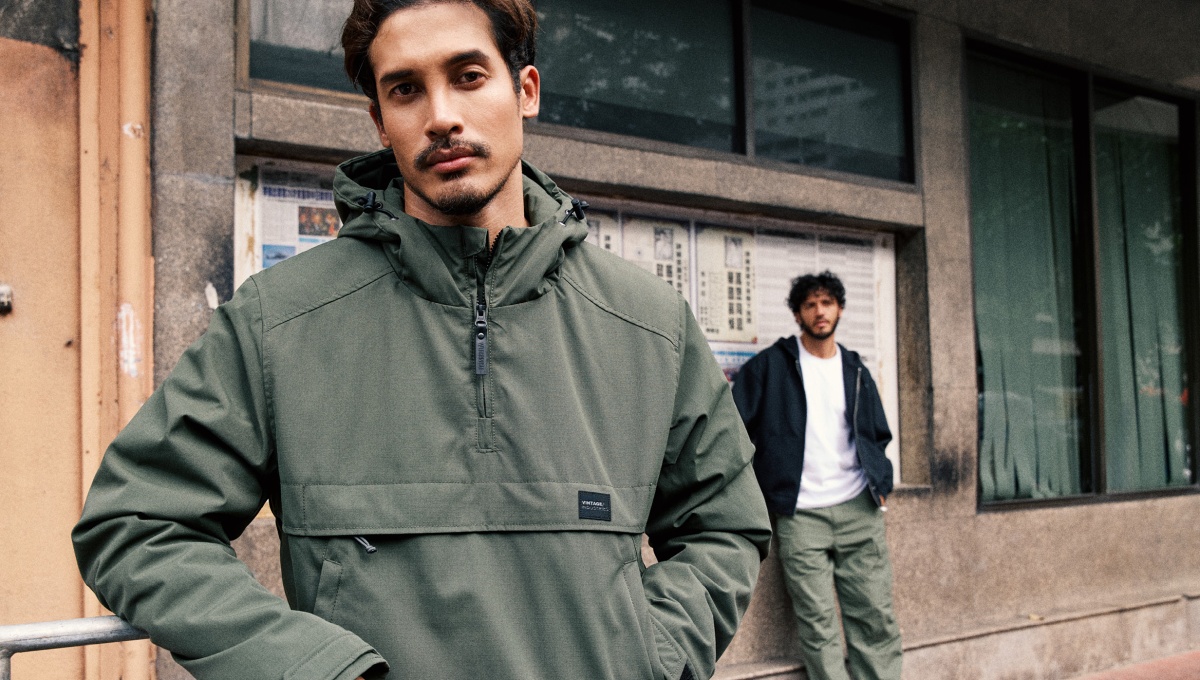 Robust<br>Products
<span>by <u>Vintage Industries</u></span>