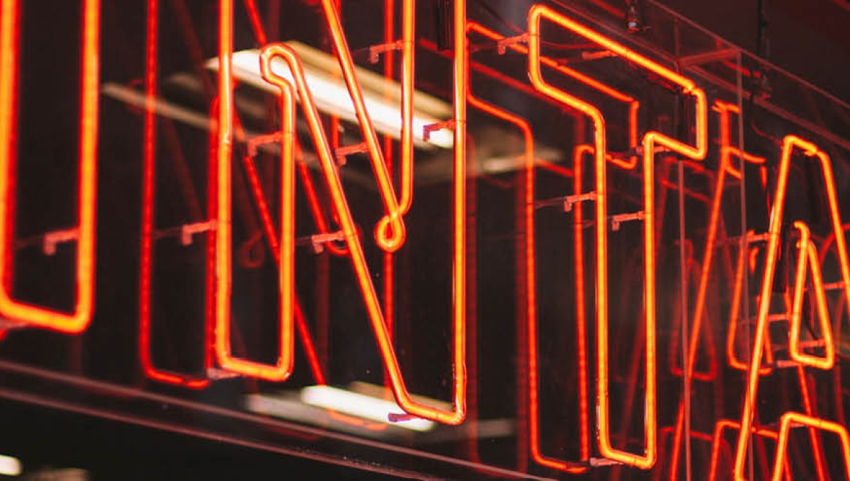 Robust<br>Products
<span>by <u>Vintage Industries</u></span>